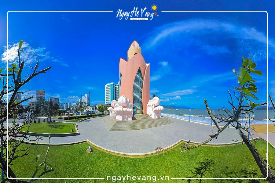 Vì sao có tên gọi là tháp Trầm Hương