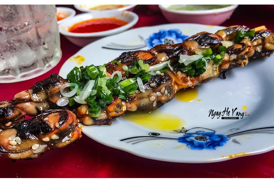 Quán Ốc Cô Vân - Khu Khóm Tuấn Nha Trang